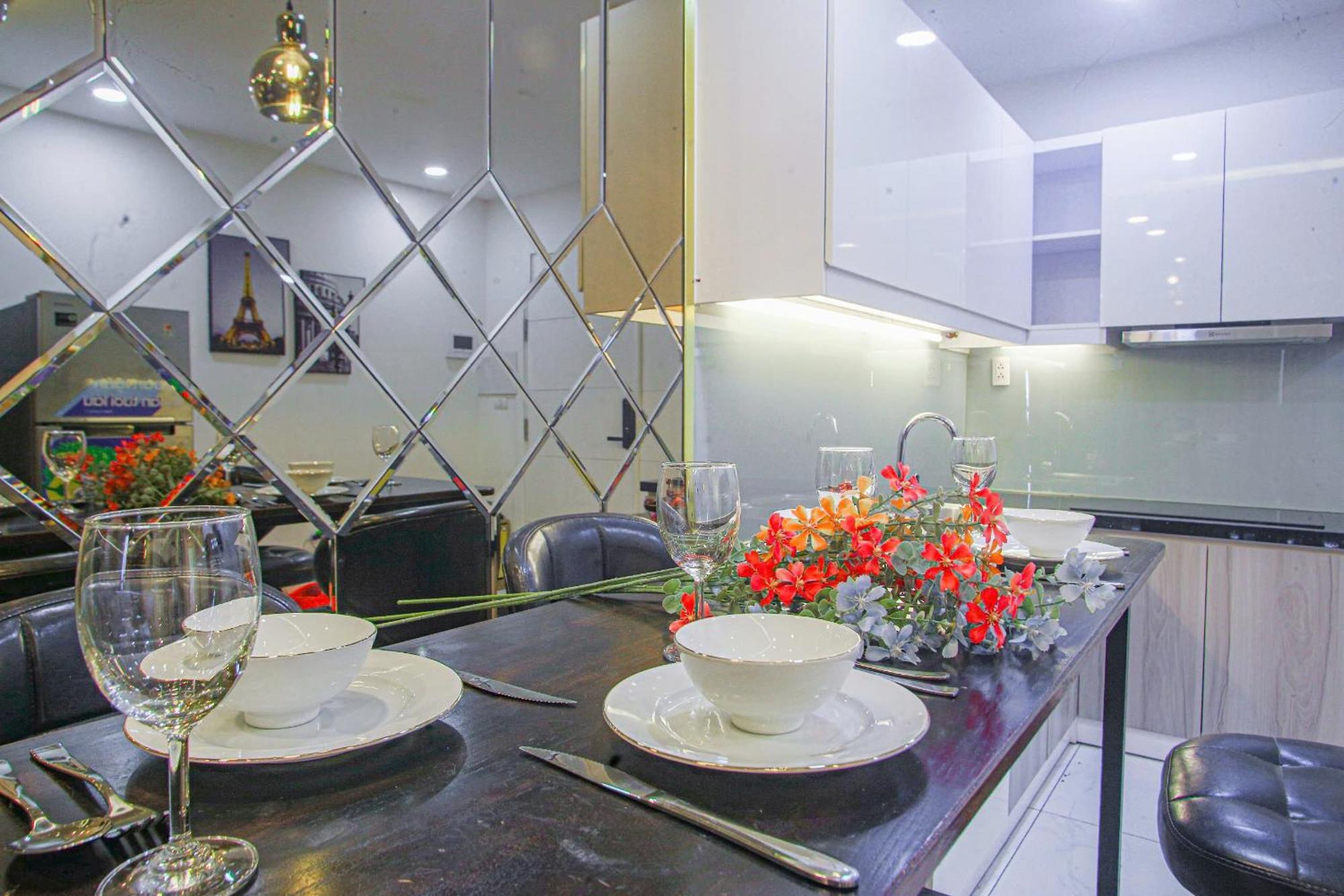 Caesars - Terra Royal, Point, Highclass & Poker Table Apartment Ho Chi Minh City