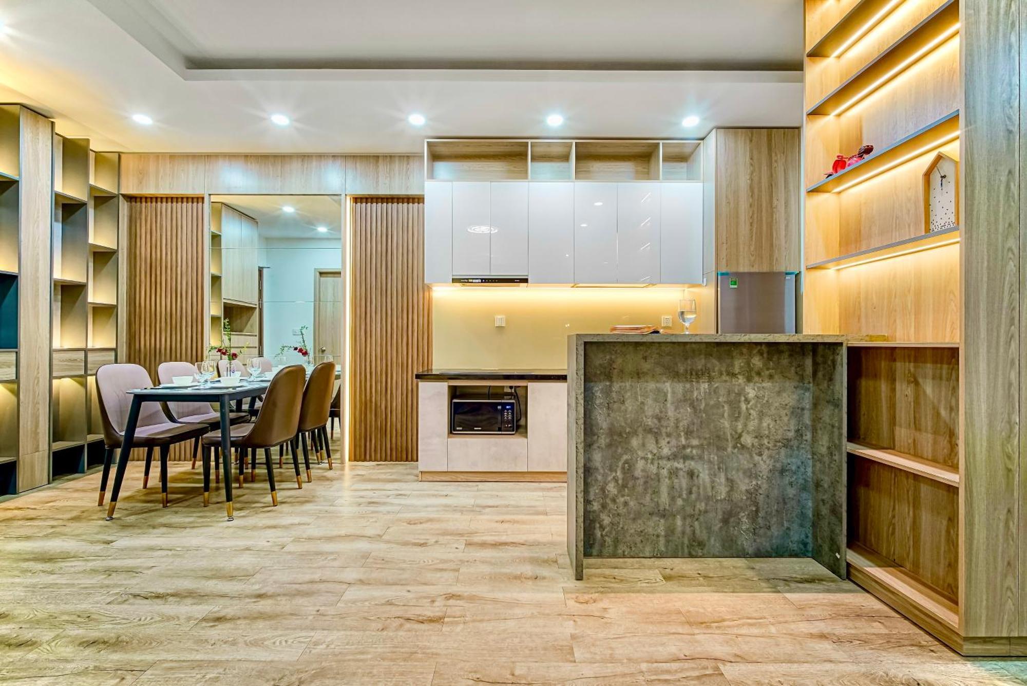 Caesars - Terra Royal, Point, Highclass & Poker Table Apartment Ho Chi Minh City