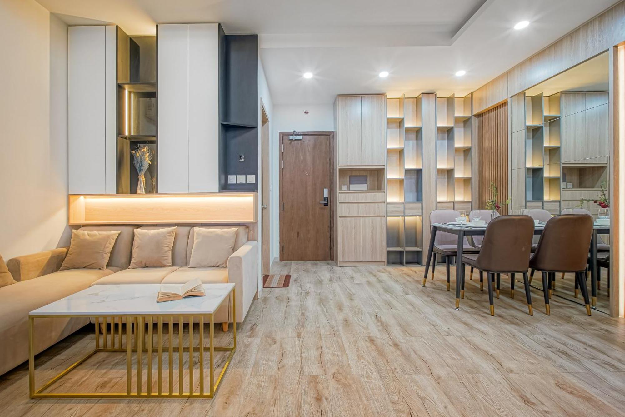 Caesars - Terra Royal, Point, Highclass & Poker Table Apartment Ho Chi Minh City